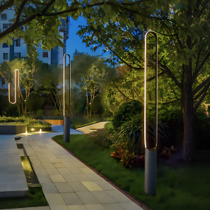 Aura Pathway Light
