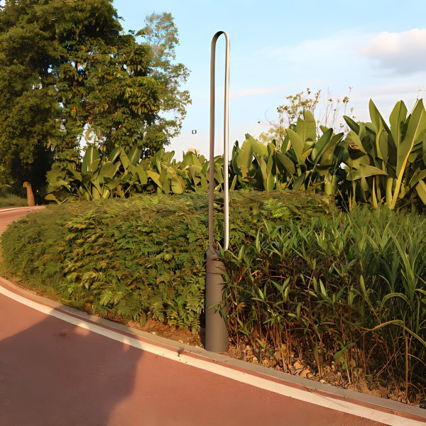 Aura Pathway Light