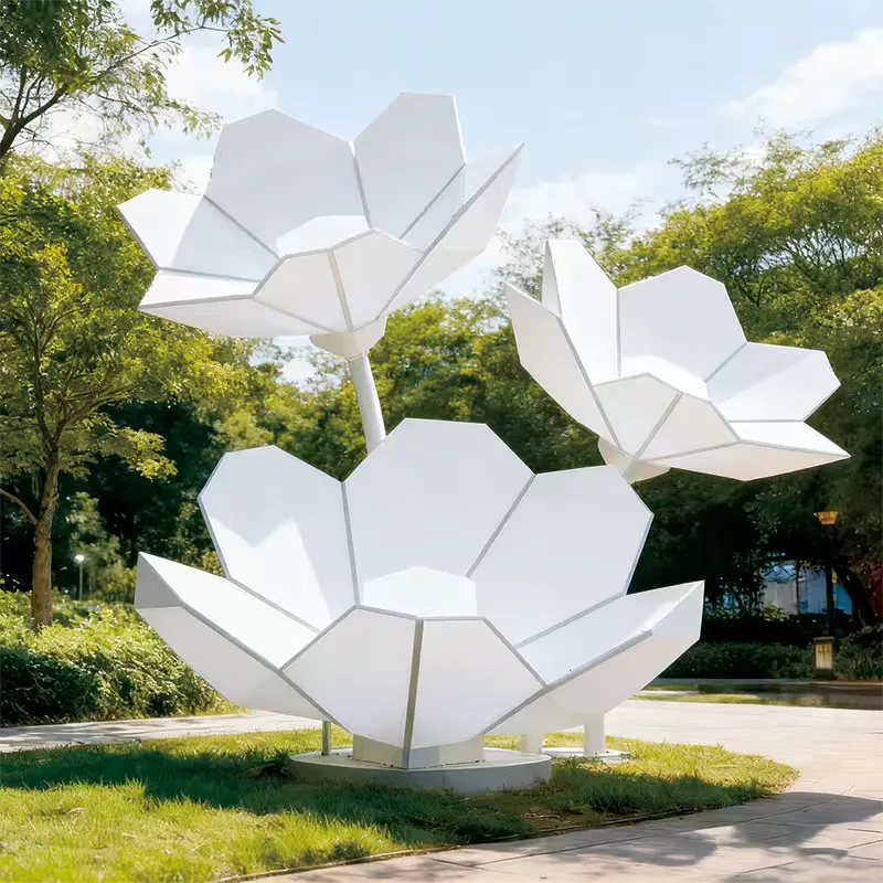 Enhance your landscape with the "Lotus Star" Light Sculpture. Featuring IP65 waterproofing and geometric acrylic petals, this modern art installation is perfect for commercial plazas, parks, and luxury gardens.
